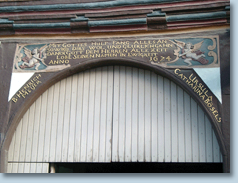 Torbogen des Brauhauses Am Markt 2